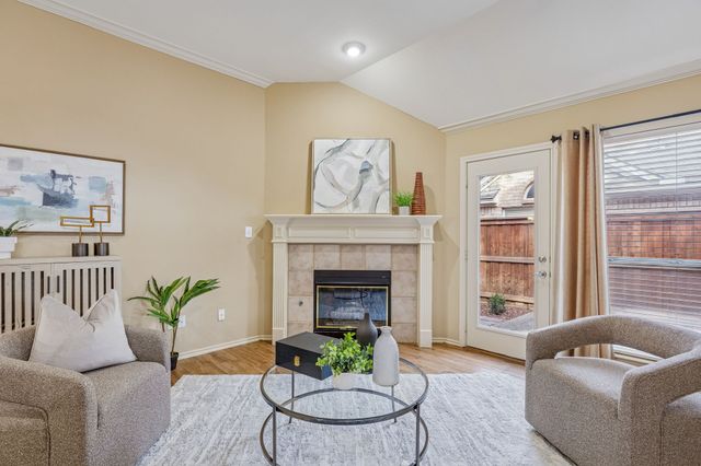 3935 Stockton Lane, Dallas, TX 75287