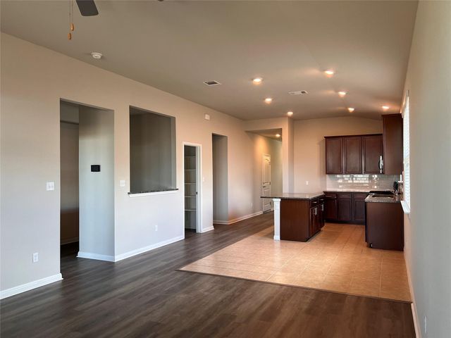 1513 Carlene Pruett ST, Leander, TX 78641