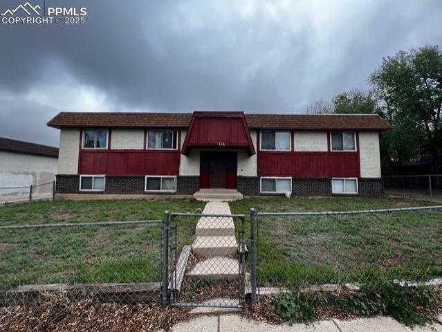 116 S Murray Boulevard, Colorado Springs, CO 80916