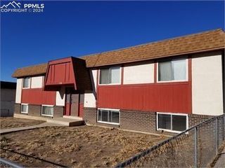 116 S Murray Boulevard, Colorado Springs, CO 80916