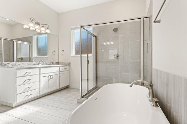 2345 Airport DR, Leander, TX 78641