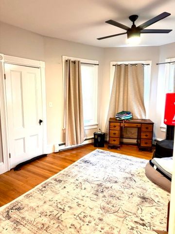 138 Doyle Avenue 1, Providence, RI 02906