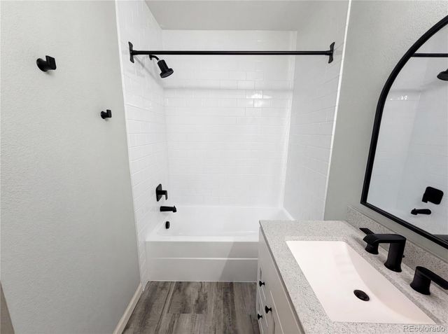 9580 Brentwood Way D, Broomfield, CO 80021