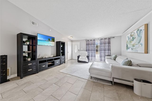 5647 GARDEN GROVE, Winter Park, FL 32792