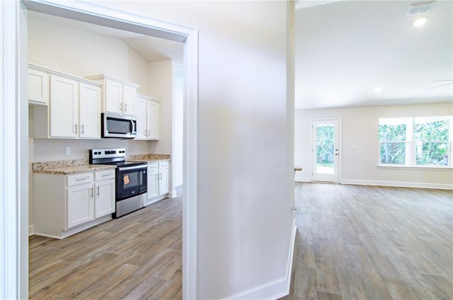 67 RIVERINA, Palm Coast, FL 32164