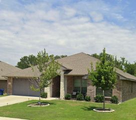 2100 Penn Street, Farmersville, TX 75442