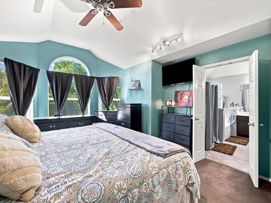 302 Republic Lane, Euless, TX 76040 — photo 5