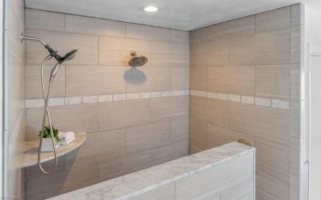 1817 Jack Frost RD, Virginia Beach, VA 23455