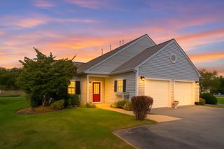 7 Village Way 7, Westport, MA 02790