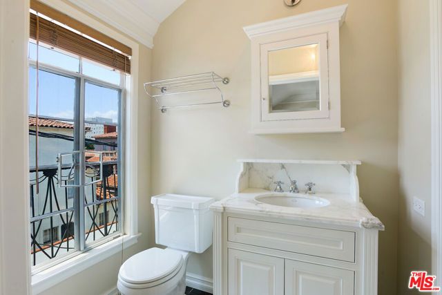 155 S RODEO Drive, Beverly Hills, CA 90212