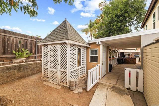 9690 Bundy Drive, Santee, CA 92071