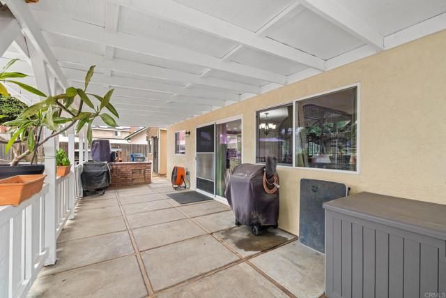 9690 Bundy Drive, Santee, CA 92071