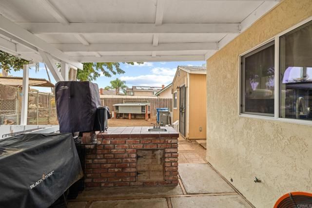 9690 Bundy Drive, Santee, CA 92071