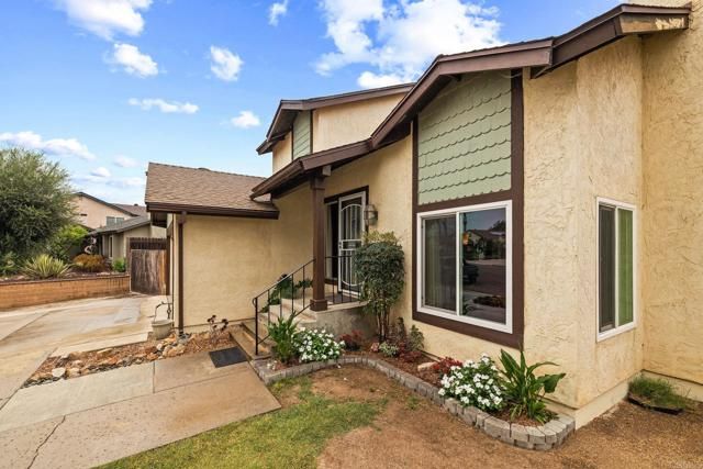 9690 Bundy Drive, Santee, CA 92071