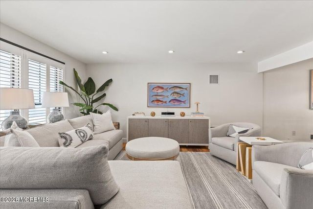 235 Bryn Mawr Avenue, Lavallette, NJ 08735