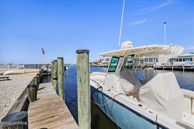235 Bryn Mawr Avenue, Lavallette, NJ 08735