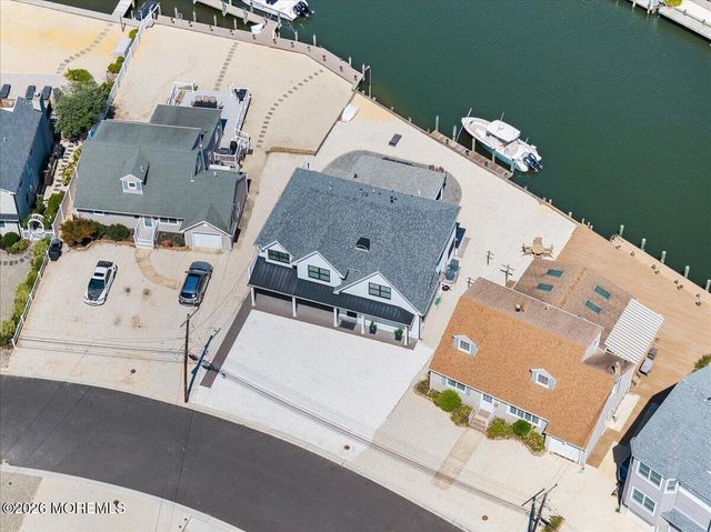 235 Bryn Mawr Avenue, Lavallette, NJ 08735