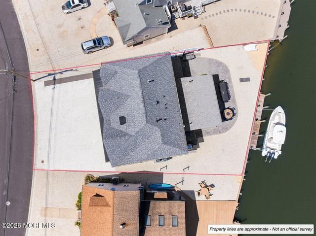 235 Bryn Mawr Avenue, Lavallette, NJ 08735