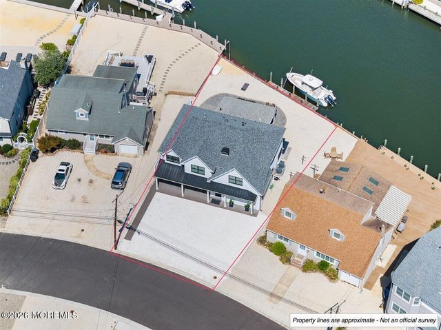 235 Bryn Mawr Avenue, Lavallette, NJ 08735