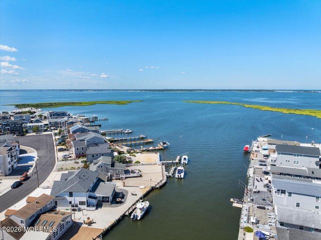 235 Bryn Mawr Avenue, Lavallette, NJ 08735