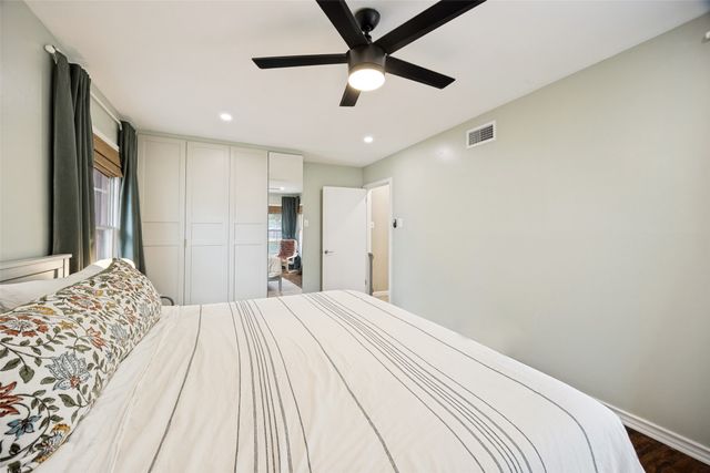 707 S Weatherred Drive, Richardson, TX 75080