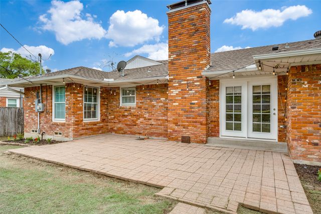 707 S Weatherred Drive, Richardson, TX 75080