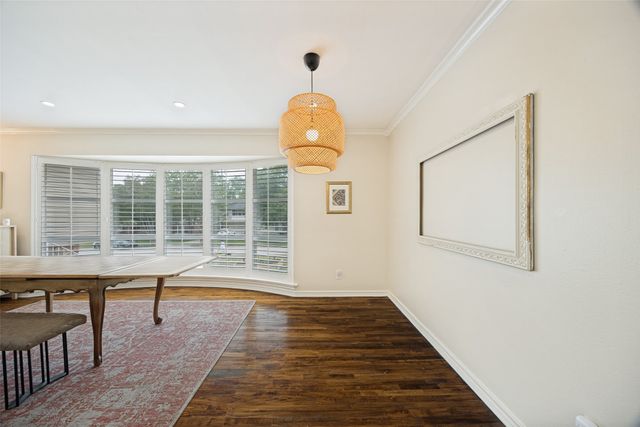 707 S Weatherred Drive, Richardson, TX 75080