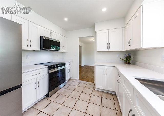 465 Silver Spring Circle, Colorado Springs, CO 80919