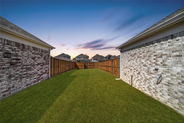 341 Gleneagles Drive, Garland, TX 75040