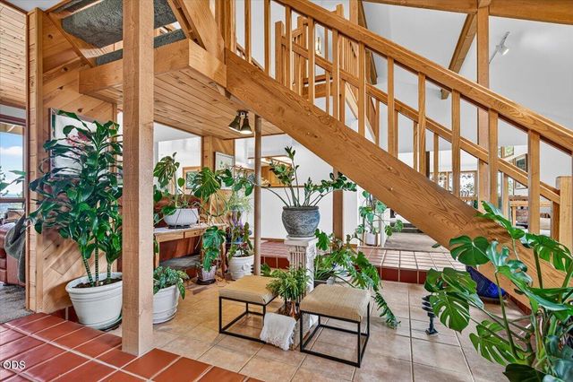 229 Mariposa Terrace, Medford, OR 97504