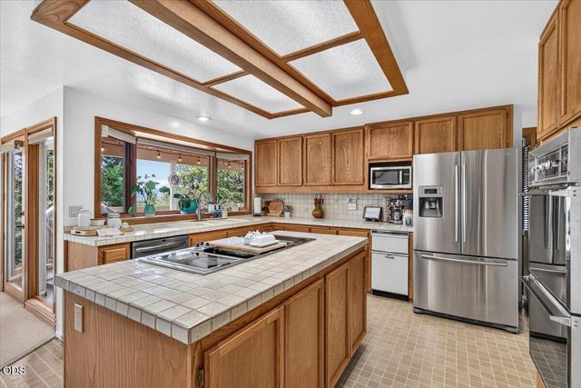 229 Mariposa Terrace, Medford, OR 97504