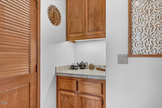 229 Mariposa Terrace, Medford, OR 97504