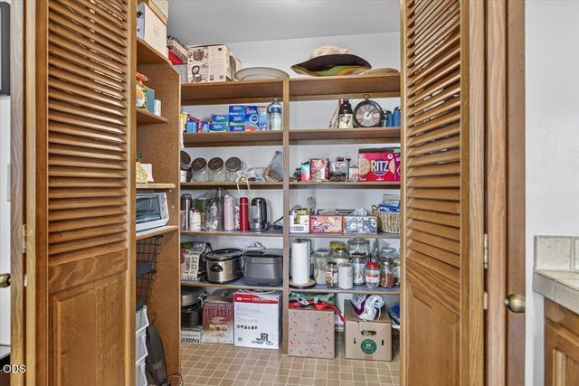 229 Mariposa Terrace, Medford, OR 97504