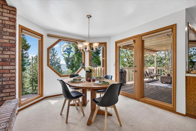 229 Mariposa Terrace, Medford, OR 97504
