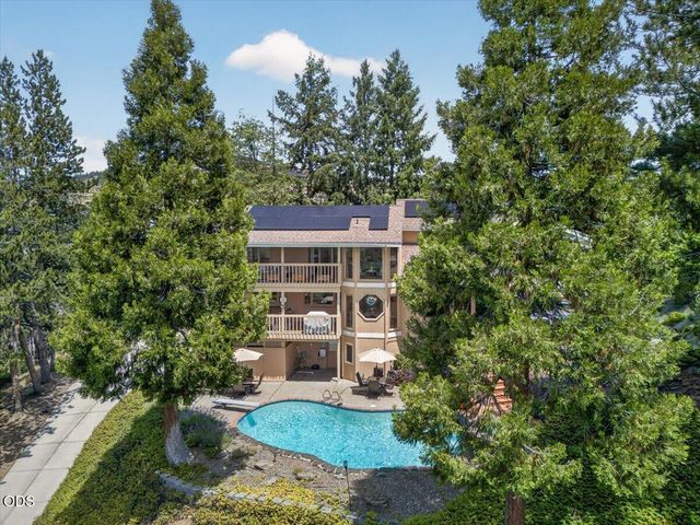 229 Mariposa Terrace, Medford, OR 97504