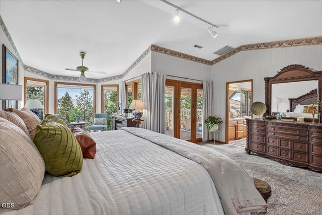 229 Mariposa Terrace, Medford, OR 97504
