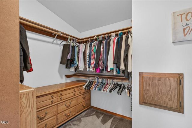 229 Mariposa Terrace, Medford, OR 97504