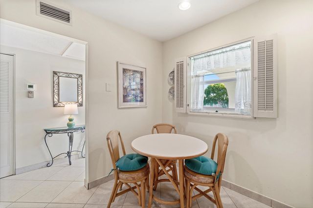 250 NE 20th Street 2140, Boca Raton, FL 33431