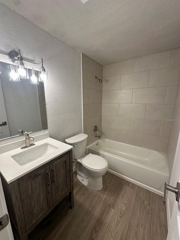 2620 E 33RD AVENUE, Tampa, FL 33610