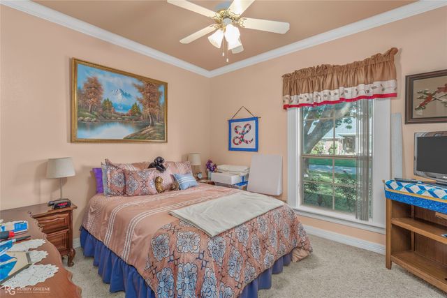 5051 Longstreet Place, Bossier City, LA 71112