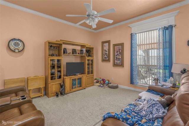 5051 Longstreet Place, Bossier City, LA 71112