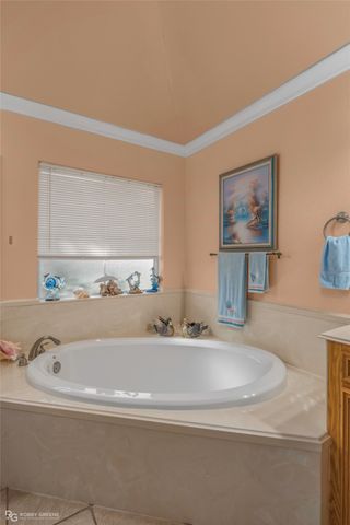 5051 Longstreet Place, Bossier City, LA 71112