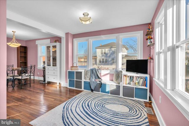 34 CHERRY ST, Medford, NJ 08055