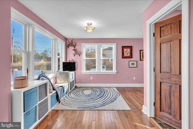 34 CHERRY ST, Medford, NJ 08055