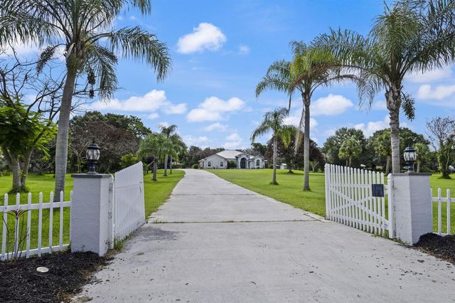 4800 Christensen Road, Fort Pierce, FL 34981