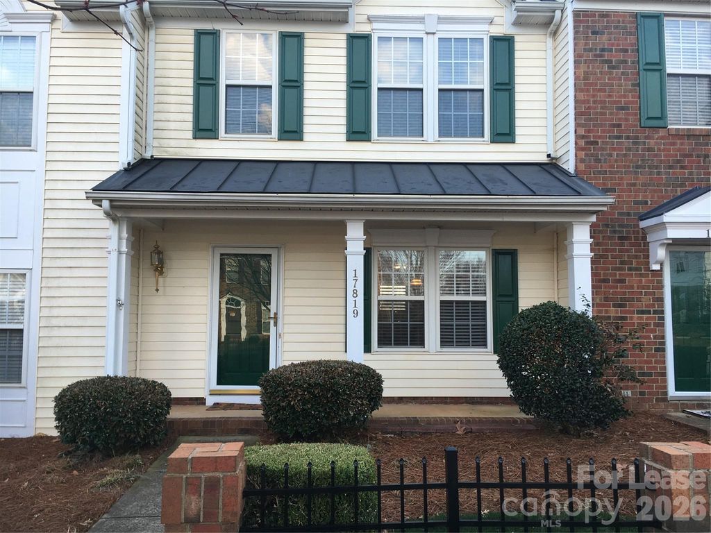 17819 Delmas Drive, Cornelius, NC 28031