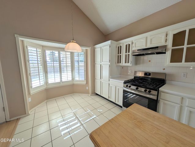 2021 Sun Tide Drive, El Paso, TX 79938