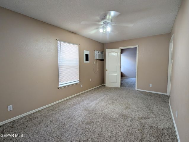 2021 Sun Tide Drive, El Paso, TX 79938