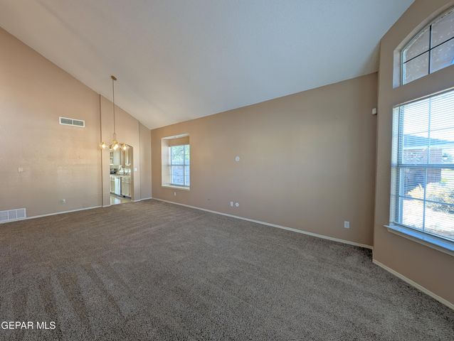 2021 Sun Tide Drive, El Paso, TX 79938