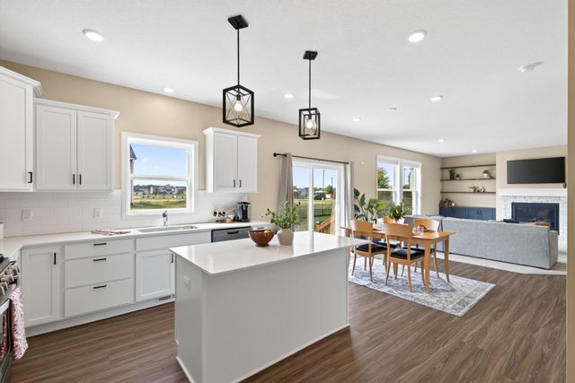 509 Waterford Place, Waconia, MN 55387
